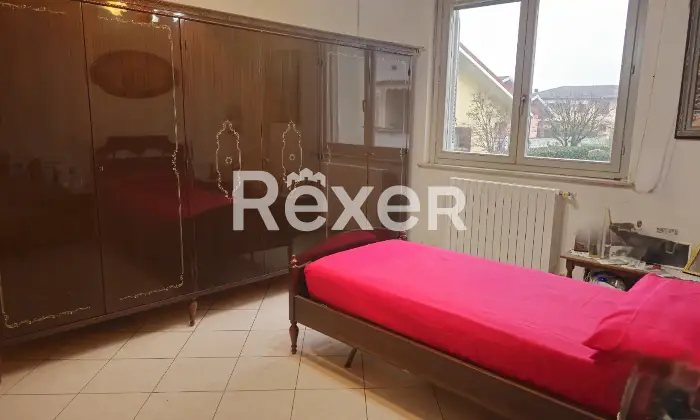 Rexer-Tromello-Nuda-propriet-Appartamento-mq-con-box-doppio-e-posto-auto-Altro