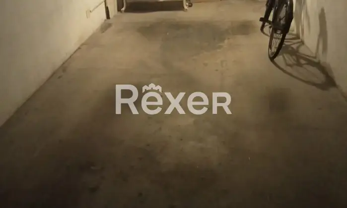 Rexer-Tromello-Nuda-propriet-Appartamento-mq-con-box-doppio-e-posto-auto-Altro