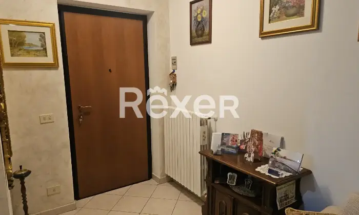 Rexer-Tromello-Nuda-propriet-Appartamento-mq-con-box-doppio-e-posto-auto-Altro
