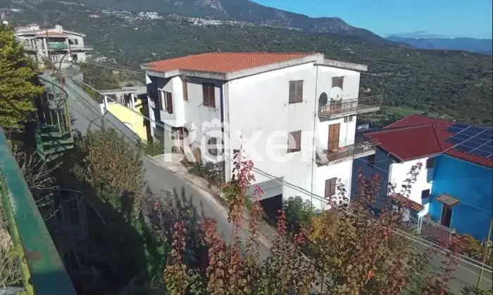 Rexer-Ilbono-Vendesi-casa-indipendente-con-giardino-garage-e-pannelli-solari-Via-San-Cristoforo-Ilbono-NU-Altro