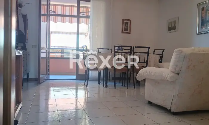 Rexer-Mariano-Comense-Trilocale-con-box-a-pochi-passi-dal-centro-Altro