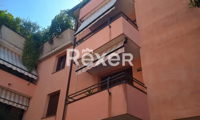 Rexer-Mariano-Comense-Trilocale-con-box-a-pochi-passi-dal-centro-Altro