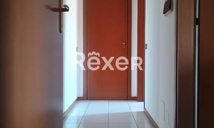 Rexer-Mariano-Comense-Trilocale-con-box-a-pochi-passi-dal-centro-Altro
