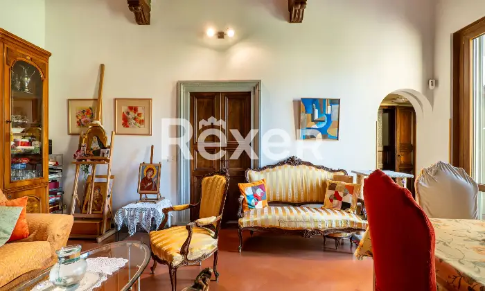 Rexer-Firenze-Santo-Spirito-NUDA-PROPRIETA-vani-oltre-giardino-e-cantina-Altro