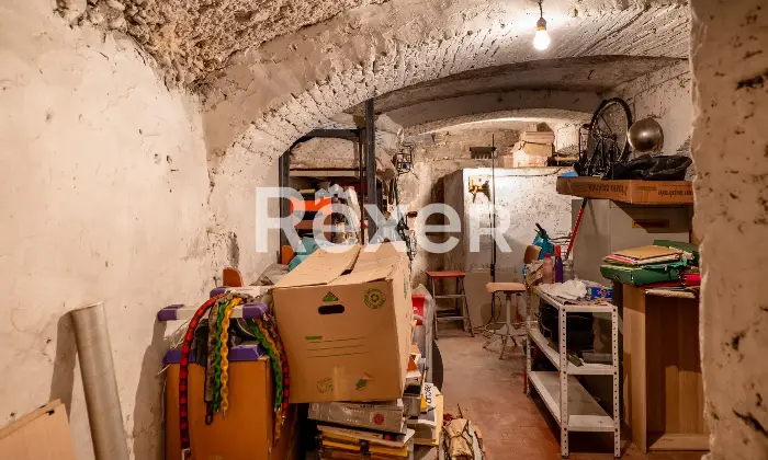 Rexer-Firenze-Santo-Spirito-NUDA-PROPRIETA-vani-oltre-giardino-e-cantina-Altro