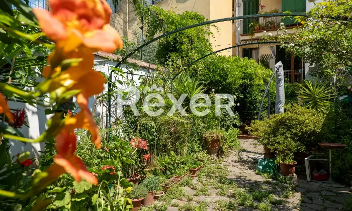Rexer-Firenze-Santo-Spirito-NUDA-PROPRIETA-vani-oltre-giardino-e-cantina-Altro