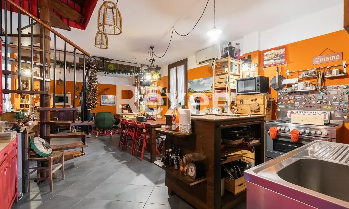 Rexer-Seregno-IN-PALAZZINA-APPARTAMENTO-DI-MQ-SU-LIVELLI-CON-BOX-Altro