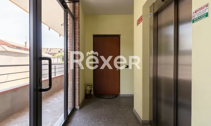 Rexer-Seregno-IN-PALAZZINA-APPARTAMENTO-DI-MQ-SU-LIVELLI-CON-BOX-Altro