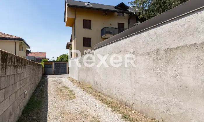 Rexer-Seregno-IN-PALAZZINA-APPARTAMENTO-DI-MQ-SU-LIVELLI-CON-BOX-Altro