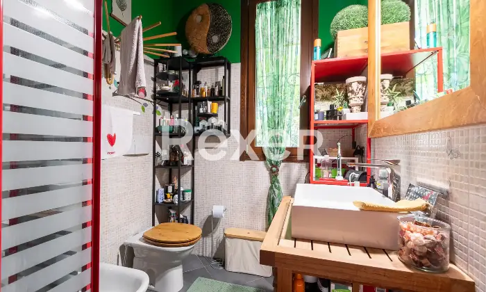 Rexer-Seregno-IN-PALAZZINA-APPARTAMENTO-DI-MQ-SU-LIVELLI-CON-BOX-Altro