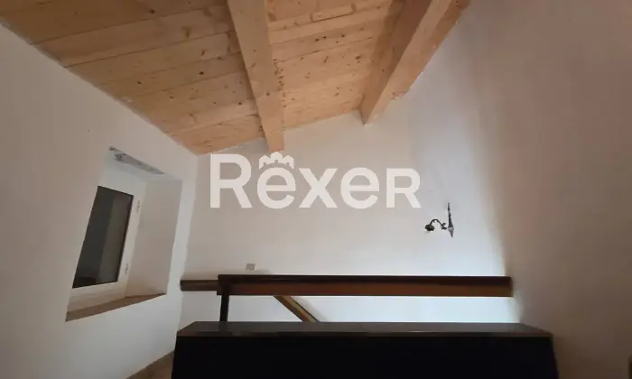 Rexer-Fabriano-Casa-indipendente-nel-borgo-storico-di-Castelletta-Vicino-alle-Grotte-di-Frasassi-Altro
