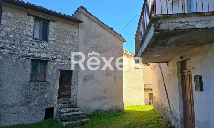 Rexer-Fabriano-Casa-indipendente-nel-borgo-storico-di-Castelletta-Vicino-alle-Grotte-di-Frasassi-Altro