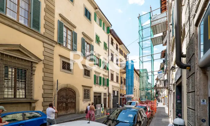 Rexer-Firenze-San-Gallo-vani-su-due-livelli-Altro