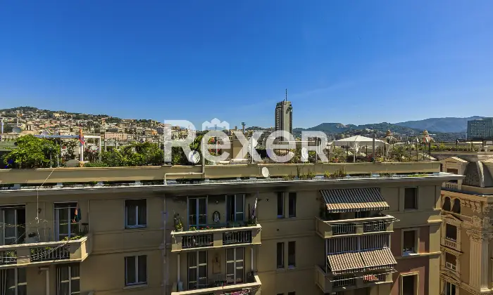 Rexer-Genova-Prestigioso-ultimo-piano-ristrutturato-con-terrazzo-nel-centro-di-Genova-Altro