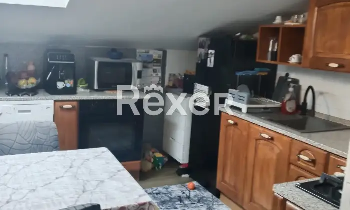 Rexer-Montello-Appartamento-mansardato-ristrutturato-con-camere-ultimo-piano-a-Montello-Altro