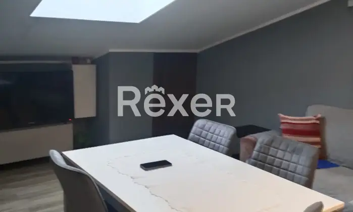 Rexer-Montello-Appartamento-mansardato-ristrutturato-con-camere-ultimo-piano-a-Montello-Altro