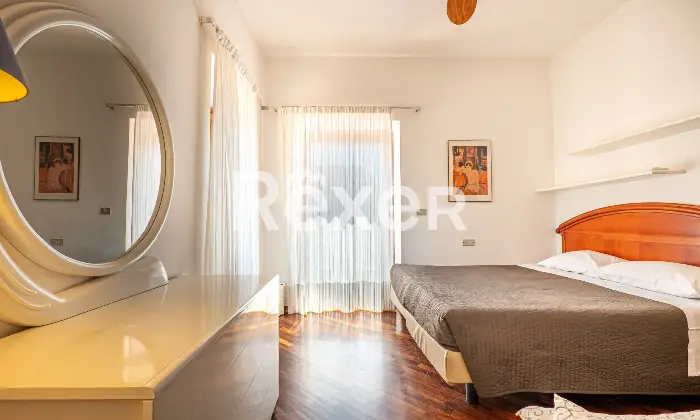 Rexer-Borgo-San-Lorenzo-Villa-indipendente-immersa-nel-verde-delle-colline-del-Mugello-Camera-da-letto