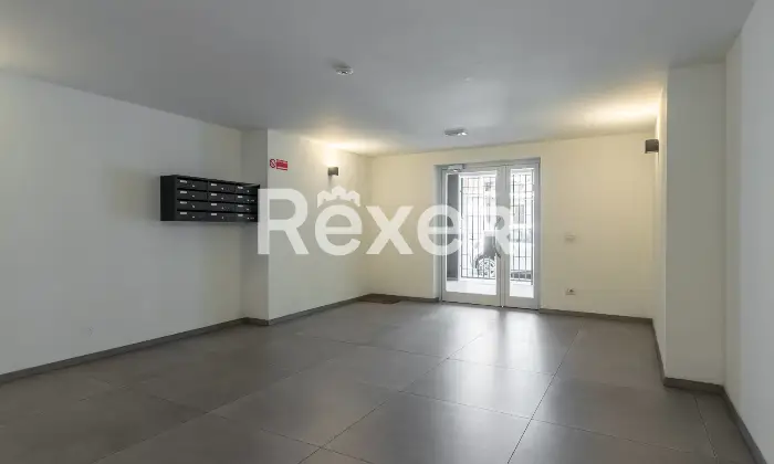 Rexer-Milano-Appartamento-con-terrazzo-di-circa-mq-Via-Privata-Piero-Martinetti-Costruzione-del-Possibilit-di-box-auto-Altro
