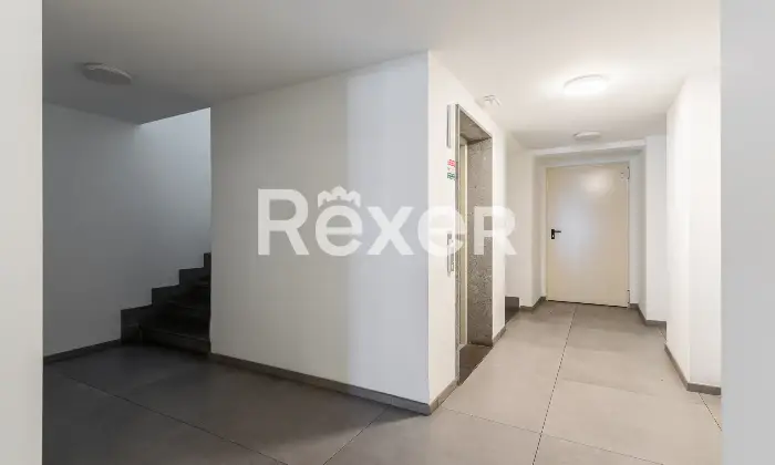 Rexer-Milano-Appartamento-con-terrazzo-di-circa-mq-Via-Privata-Piero-Martinetti-Costruzione-del-Possibilit-di-box-auto-Altro