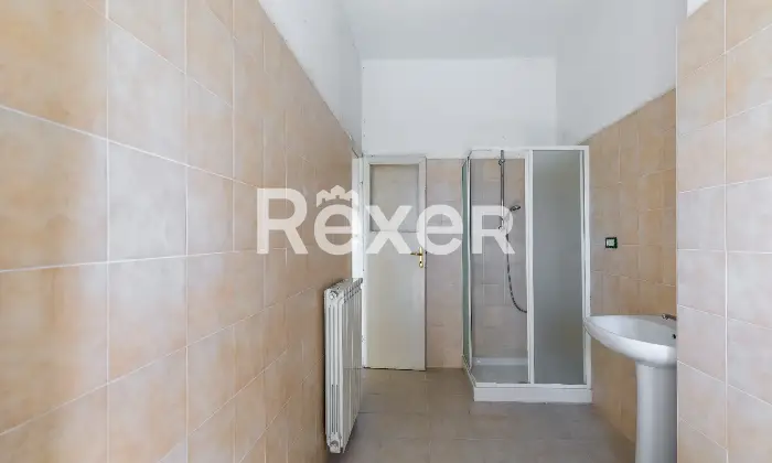 Rexer-Moncalieri-QUADRILOCALE-TERMOAUTONOMO-CASE-IACP-CON-BOX-AUTO-E-TERRENO-USO-ESCLUSIVO-Altro