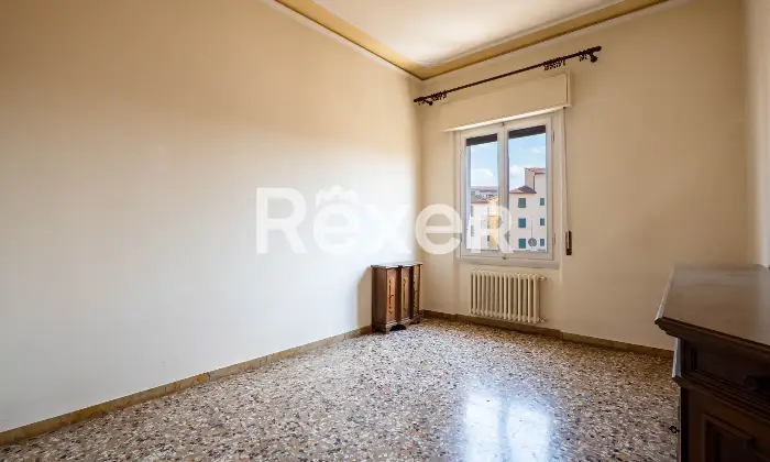 Rexer-Firenze-Via-Uzzano-vani-con-balconetermoautonomo-Altro