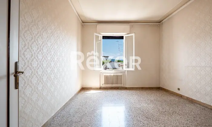 Rexer-Firenze-Via-Uzzano-vani-con-balconetermoautonomo-Altro