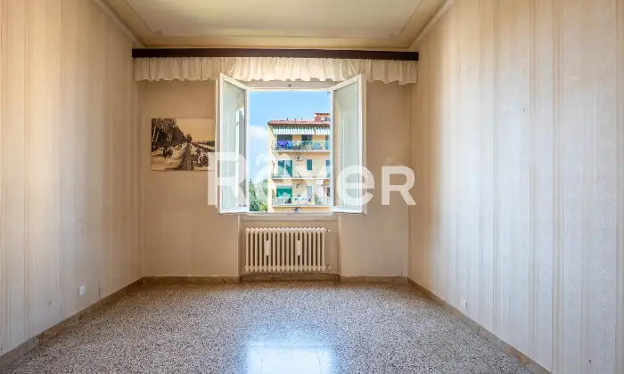 Rexer-Firenze-Via-Uzzano-vani-con-balconetermoautonomo-Altro
