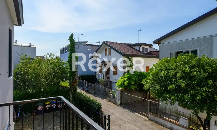 Rexer-Padova-Casa-accostata-con-giardino-in-quartiere-San-Giuseppe-Altro