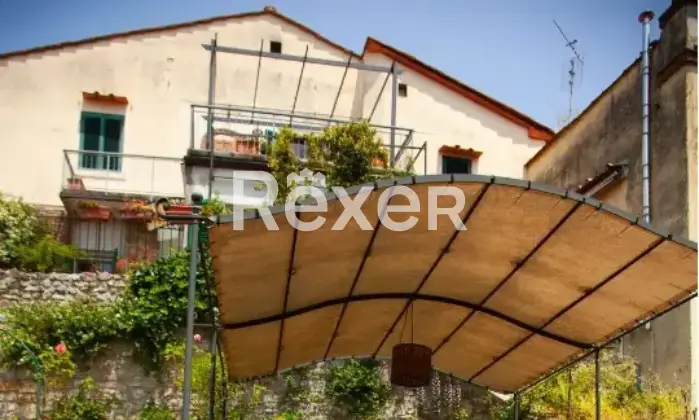 Rexer-Bucine-Casa-indipendente-con-giardino-e-gazebo-nel-centro-di-Bucine-Altro