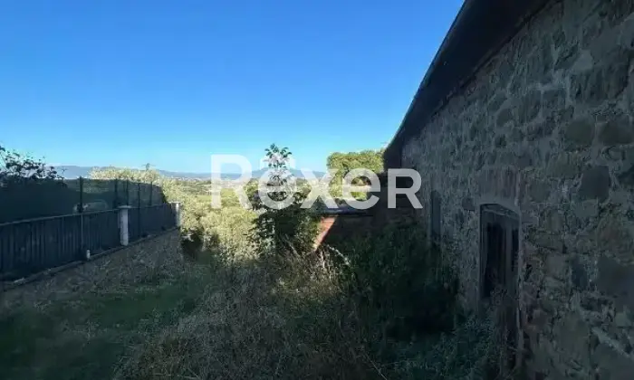 Rexer-Monte-San-Savino-Propriet-rustica-con-resede-privato-in-Via-San-Maria-della-Pace-Monte-San-Savino-Altro