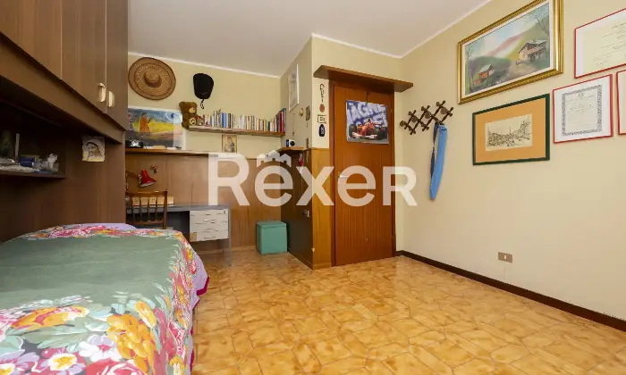 Rexer-Monza-Tre-locale-con-DUE-box-Altro
