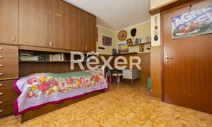 Rexer-Monza-Tre-locale-con-DUE-box-Altro