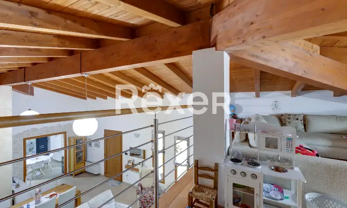 Rexer-Narbolia-Splendida-villa-immersa-nel-verde-alle-porte-di-Narbolia-Altro