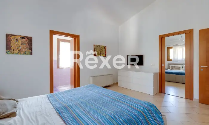 Rexer-Narbolia-Splendida-villa-immersa-nel-verde-alle-porte-di-Narbolia-Altro