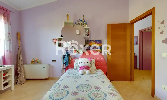 Rexer-Narbolia-Splendida-villa-immersa-nel-verde-alle-porte-di-Narbolia-Altro