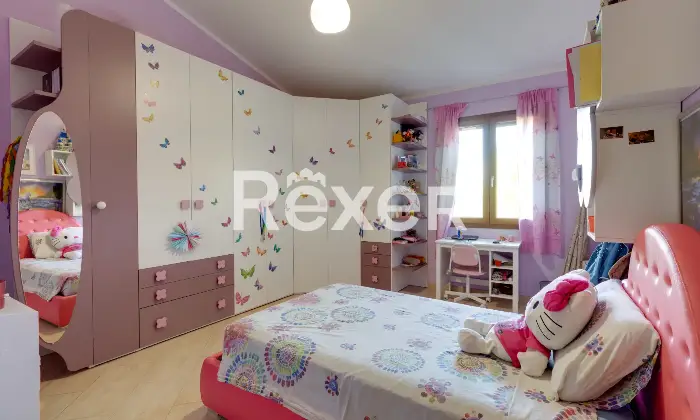 Rexer-Narbolia-Splendida-villa-immersa-nel-verde-alle-porte-di-Narbolia-Altro