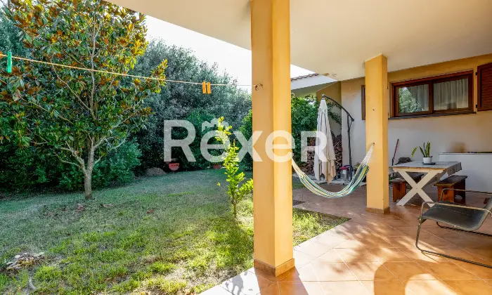 Rexer-Narbolia-Splendida-villa-immersa-nel-verde-alle-porte-di-Narbolia-Altro