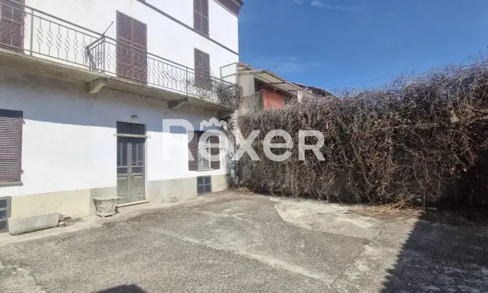 Rexer-Grana-Monferrato-Ampia-Cascina-con-Corte-Privata-Cantine-e-Box-Auto-a-Grana-Monferrato-Altro