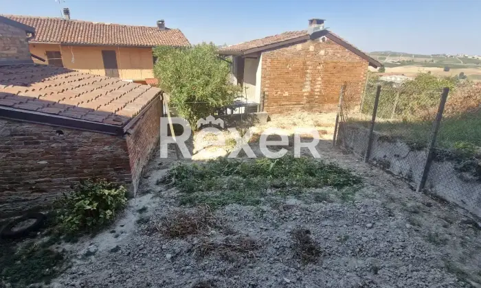 Rexer-Grana-Monferrato-Ampia-Cascina-con-Corte-Privata-Cantine-e-Box-Auto-a-Grana-Monferrato-Altro