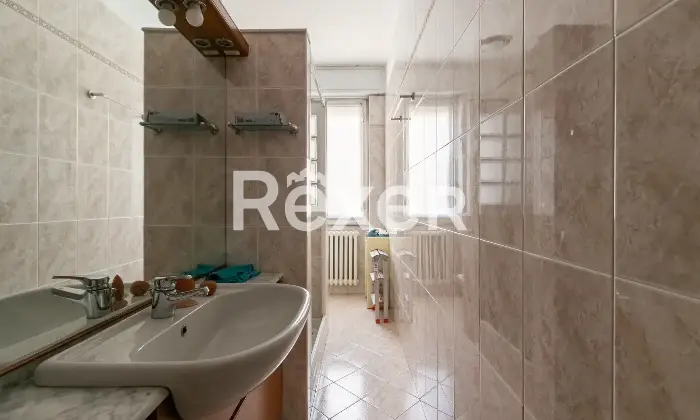 Rexer-MILANO-Milano-Vialba-ampio-tre-locali-balconi-e-cantina-Piano-Altro
