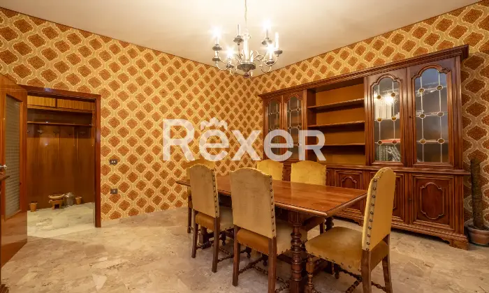Rexer-Forlimpopoli-Appartamento-al-primo-piano-con-garage-ripostigli-e-sottotetto-Altro