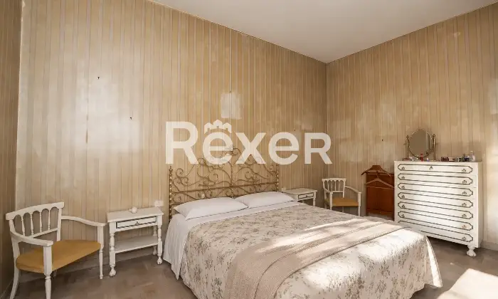 Rexer-Forlimpopoli-Appartamento-al-primo-piano-con-garage-ripostigli-e-sottotetto-Altro