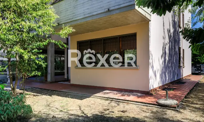 Rexer-Bologna-Zona-Mazzini-appartamento-mq-con-cantina-e-garage-Altro