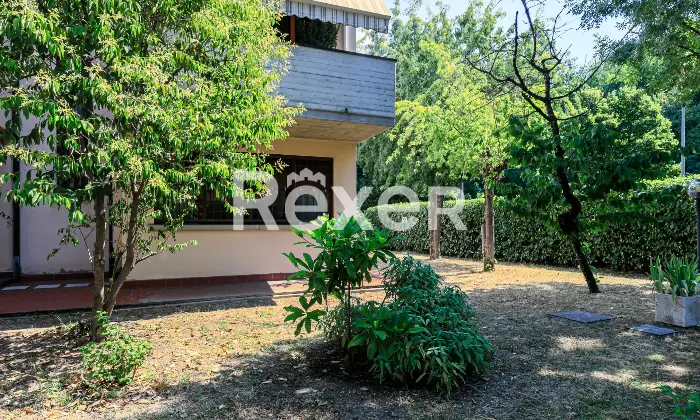 Rexer-Bologna-Zona-Mazzini-appartamento-mq-con-cantina-e-garage-Altro
