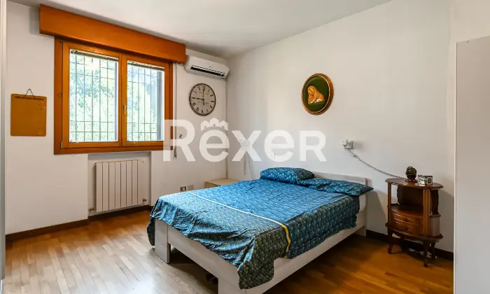 Rexer-Bologna-Zona-Mazzini-appartamento-mq-con-cantina-e-garage-Altro
