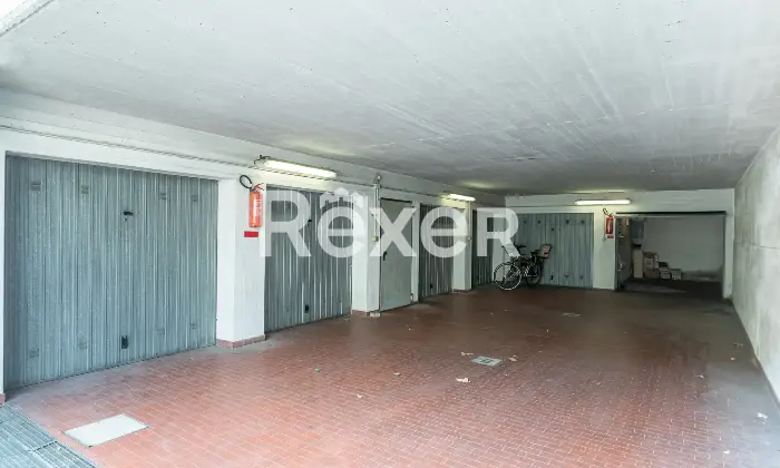 Rexer-Bologna-Zona-Mazzini-appartamento-mq-con-cantina-e-garage-Altro