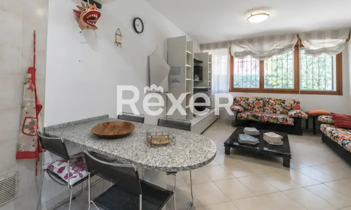 Rexer-Bologna-Zona-Mazzini-appartamento-mq-con-cantina-e-garage-Altro