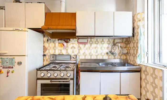 Rexer-Bologna-Borgo-Panigale-appartamento-mq-con-balcone-e-cantina-Altro