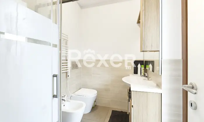 Rexer-Brescia-Quadrilocale-piano-alto-con-box-auto-Altro