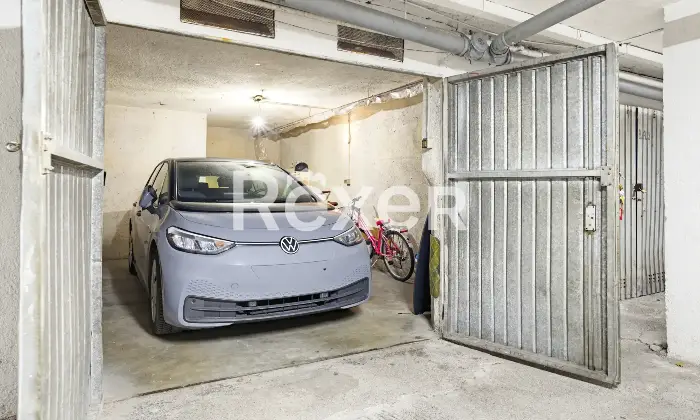 Rexer-Brescia-Quadrilocale-piano-alto-con-box-auto-Altro